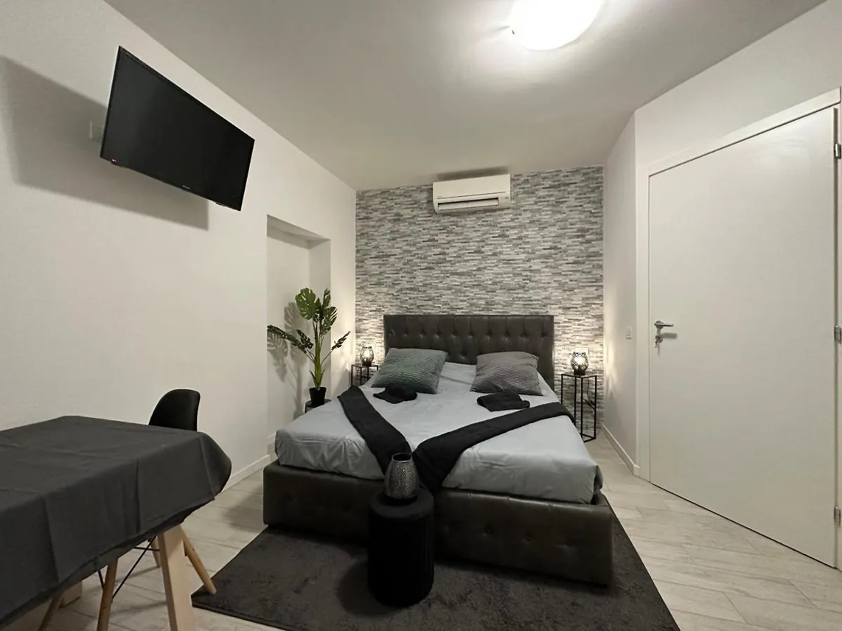 Apartment Destiny Home 3 Verona